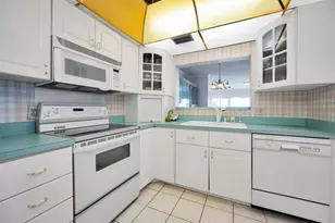 100 Bluff View Dr, Belleair Bluffs, FL 33770 - Photo 27