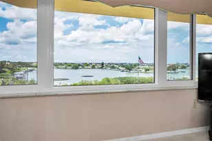 100 Bluff View Dr, Belleair Bluffs, FL 33770 - Photo 9