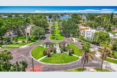 301 23rd Avenue NE, Saint Petersburg, FL 33704 - Photo 41