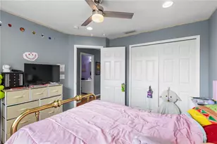 2628 Oleander Lakes Dr, Brandon, FL 33511 - Photo 31