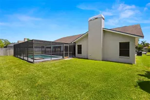 14164 Fennsbury Dr, Tampa, FL 33624 - Photo 35