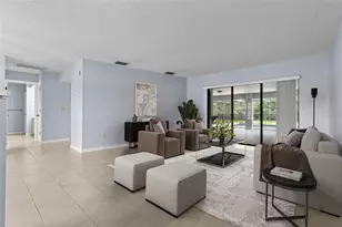 14164 Fennsbury Dr, Tampa, FL 33624 - Photo 5