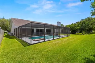 14164 Fennsbury Dr, Tampa, FL 33624 - Photo 37