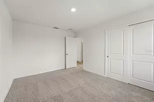 1829 Draughton Dr, Zephyrhills, FL 33541 - Photo 37