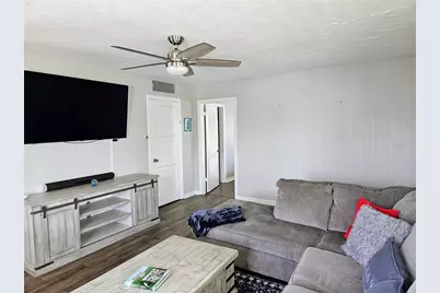 350 80th Avenue #B-Upper, Saint Pete Beach, FL 33706 - Photo 11