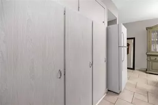 12400 Park Blvd, Seminole, FL 33772 - Photo 23