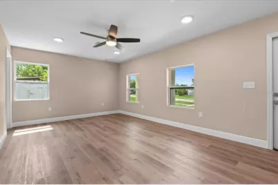 21536 Holdern Avenue, Port Charlotte, FL 33952 - Photo 11