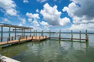 1114 Mandalay Point, Clearwater Beach, FL 33767 - Photo 7