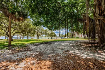 841 4th Avenue N #21, Saint Petersburg, FL 33701 - Photo 83