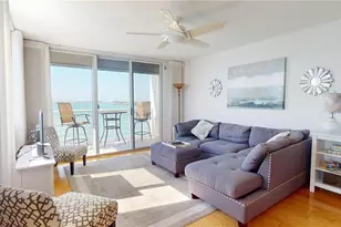 6105 Bahia Del Mar Cir, Saint Petersburg, FL 33715 - Photo 3