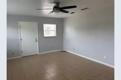 3649 60th Street N, Saint Petersburg, FL 33710 - Photo 15