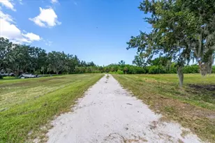 107 Tillett Pl, Terra Ceia, FL 34250 - Photo 1
