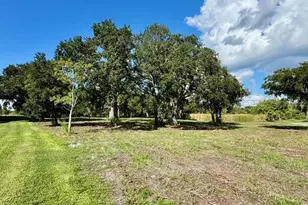 107 Tillett Pl, Terra Ceia, FL 34250 - Photo 17