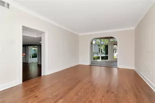 560 Bosphorous Ave, Tampa, FL 33606 - Photo 13