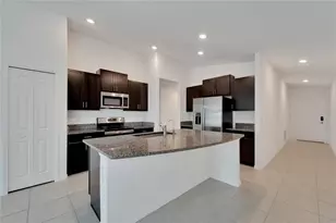 3186 Oyster Cv St, Wimauma, FL 33598 - Photo 3
