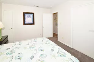 204 Pompano Dr SE, Saint Petersburg, FL 33705 - Photo 21