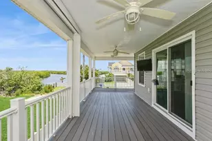 9107 Brunswick Ln, Tampa, FL 33615 - Photo 13