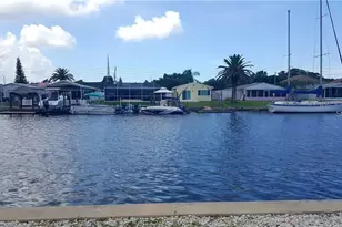 4854 Marine Pkwy, New Port Richey, FL 34652 - Photo 13