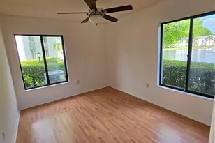 1281 Pine Ridge Cir E, Tarpon Springs, FL 34688 - Photo 7