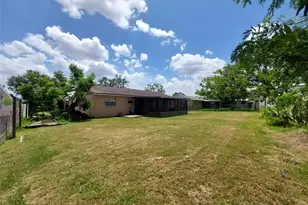 432 Flamingo Dr, Apollo Beach, FL 33572 - Photo 5