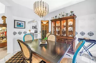 5090 White Pine Cir NE, Saint Petersburg, FL 33702 - Photo 13