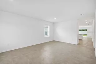 13584 Tropical Breeze Wy, Hudson, FL 34669 - Photo 7