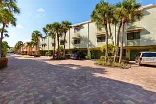 505 Sandy Hook Rd, Treasure Island, FL 33706 - Photo 33