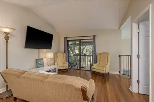 247 Los Prados Dr, Safety Harbor, FL 34695 - Photo 9