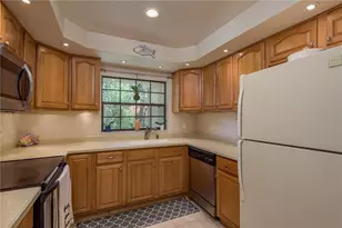 247 Los Prados Dr, Safety Harbor, FL 34695 - Photo 13