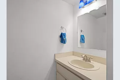 6114 Oak Cluster Circle, Tampa, FL 33634 - Photo 19