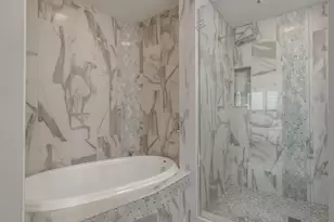 120 Brightwater Dr, Clearwater Beach, FL 33767 - Photo 31