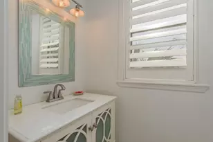 120 Brightwater Dr, Clearwater Beach, FL 33767 - Photo 15