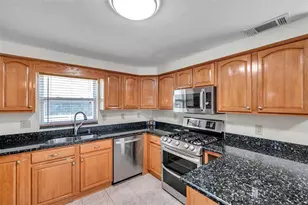 8074 37th Ave N, Saint Petersburg, FL 33710 - Photo 5