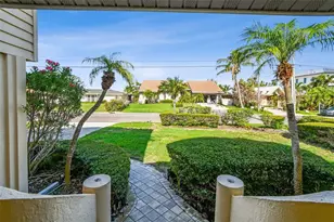 413 Midway Island, Clearwater Beach, FL 33767 - Photo 31