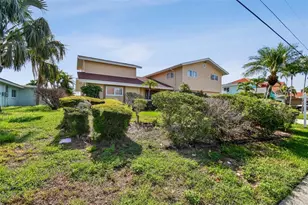 413 Midway Island, Clearwater Beach, FL 33767 - Photo 17