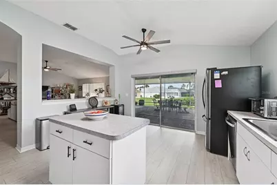 2306 Emerald Lake Drive, Sun City Center, FL 33573 - Photo 19