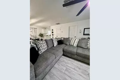 13186 Thrush Street, Spring Hill, FL 34609 - Photo 11