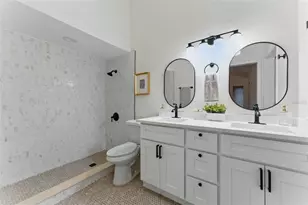 2272 Adam Ct, Palm Harbor, FL 34683 - Photo 25