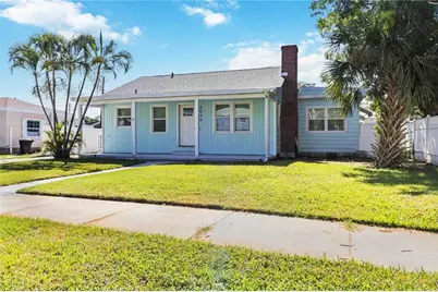 4020 Miramar Way S, Saint Petersburg, FL 33705 - Photo 1