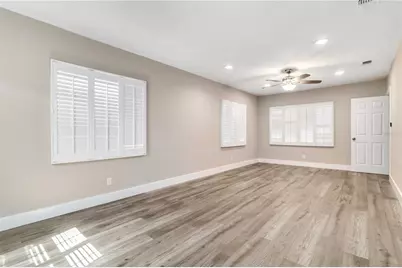 4020 Miramar Way S, Saint Petersburg, FL 33705 - Photo 13