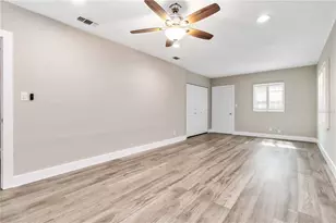 4020 Miramar Way S, Saint Petersburg, FL 33705 - Photo 11