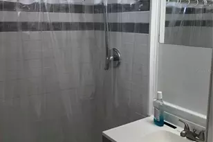 4851 W Gandy Blvd, Tampa, FL 33611 - Photo 29