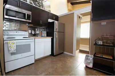 112 SW 119th Avenue, Treasure Island, FL 33706 - Photo 7