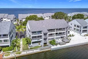 809 Bahia Del Sol Dr, Ruskin, FL 33570 - Photo 51