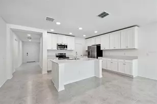 12801 Castle Oaks Dr, Hudson, FL 34669 - Photo 9