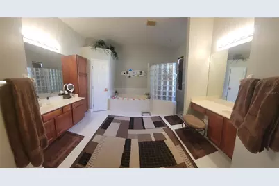 18434 Eastwyck Drive, Tampa, FL 33647 - Photo 27