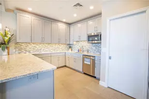 700 Beach Dr NE, Saint Petersburg, FL 33701 - Photo 39