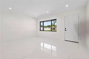 8014 W Comanche Ave, Tampa, FL 33615 - Photo 11