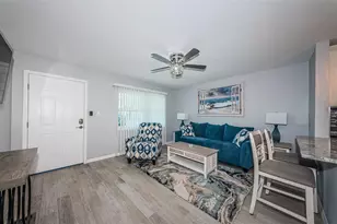 9715 Harrell Ave, Treasure Island, FL 33706 - Photo 13