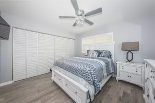 9715 Harrell Ave, Treasure Island, FL 33706 - Photo 21